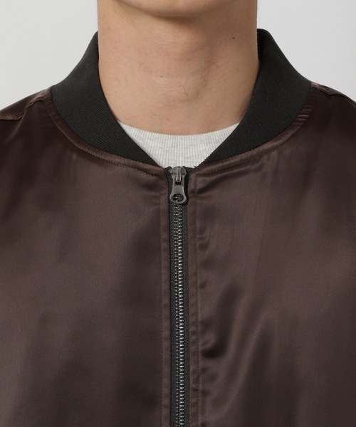 LAKOLE（ラコレ）の「PUレザースカジャン / 589549（ブルゾン・メンズ・ライトグレー/ブラウン/ブラック・LARGE/MEDIUM）」の15枚目の写真