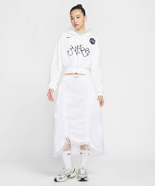 ナイキ スポーツウェア ウィメンズ オーバーサイズド クロップド