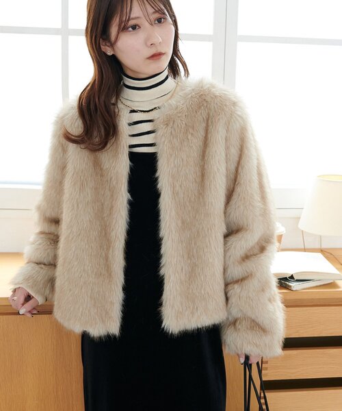 WEB限定】ノーカラーファージャケット（ブルゾン）｜DISCOAT