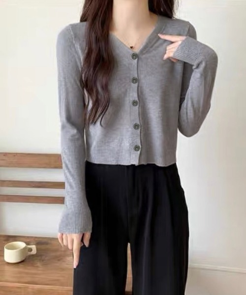 shopnikoniko(ショップニコニコ)の「ベーシック スリムフィット ニットカーディガン(カーディガン/ボレロ・レディース・レッド/ホワイト/グレー/ブラック・フリー)」の21枚目の写真