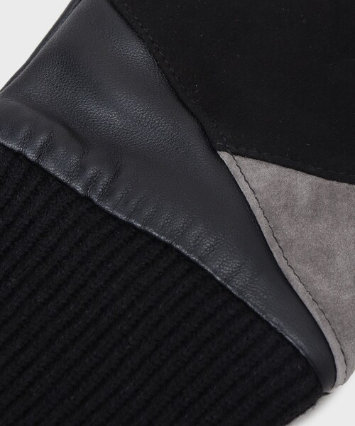 tk.TAKEO KIKUCHI（ティーケータケオキクチ）の「【本革】切替グローブ／スマホ対応（手袋・メンズ・ブラック系4/ブラック系3・00）」の6枚目の写真