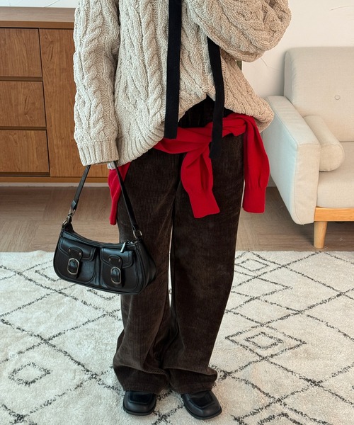 MUHET(ミュエータ)の「【set item】velour corduroy skirt & easy pants / ベロアコールスカート&イージーパンツセット(その他パンツ・レディース・ブラック/ブラウン・SMALL/LARGE/MEDIUM)」の19枚目の写真