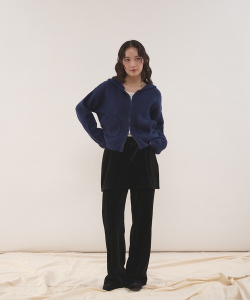 MUHET(ミュエータ)の「【set item】velour corduroy skirt & easy pants / ベロアコールスカート&イージーパンツセット(その他パンツ・レディース・ブラック/ブラウン・SMALL/LARGE/MEDIUM)」の6枚目の写真