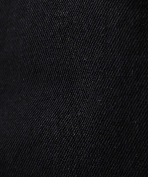 GUESS JEANS（ゲスジーンズ）の「GUESS JEANS GJ MENS OVERSIZE TRUCKER JACKET ゲス オーバーサイズ・デニム・トラッカー・ジャケット（デニムジャケット・メンズ・ブラック・XL/M/L）」の2枚目の写真