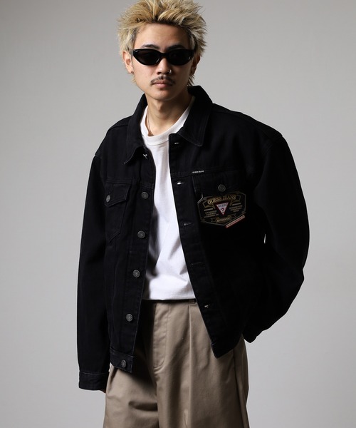 GUESS JEANS（ゲスジーンズ）の「GUESS JEANS GJ MENS OVERSIZE TRUCKER JACKET ゲス オーバーサイズ・デニム・トラッカー・ジャケット（デニムジャケット・メンズ・ブラック・XL/M/L）」の5枚目の写真