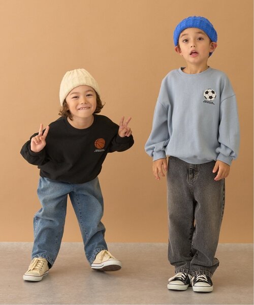 b・ROOM（ビールーム）の「【毛玉バイバイ裏毛】スポーツモチーフアソートスウェット（スウェット・キッズ・ブラック/ブルーグレー/オートミール/レンガ・150cm/130cm/140cm/110cm/120cm/100cm）」の5枚目の写真