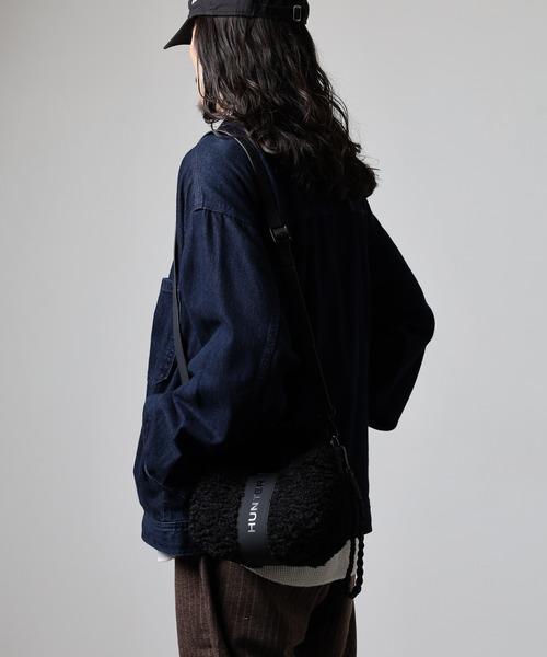 HUNTER ブークレ ミニ クロスボディ（ボディバッグ/ウエストポーチ