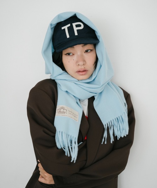 THEATRE PRODUCTS(シアタープロダクツ)の「THEATRE PRODUCTS シンボルマークタグストール(ストール/ショール・レディース・ブラック/サックスブルー/グレイッシュベージュ・FREE)」の3枚目の写真