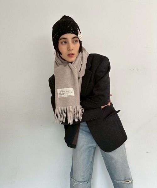 THEATRE PRODUCTS(シアタープロダクツ)の「THEATRE PRODUCTS シンボルマークタグストール(ストール/ショール・レディース・ブラック/サックスブルー/グレイッシュベージュ・FREE)」の9枚目の写真