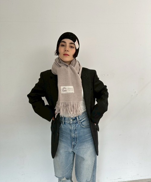 THEATRE PRODUCTS(シアタープロダクツ)の「THEATRE PRODUCTS シンボルマークタグストール(ストール/ショール・レディース・ブラック/サックスブルー/グレイッシュベージュ・FREE)」の13枚目の写真