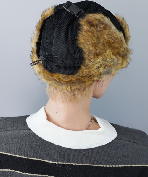 SPINNS(スピンズ)の「2WAYコーデュロイフライトキャップ/防寒/耳当て付き/アビエーター棒/ユニセックス(キャップ・メンズ・ホワイト/ブラック/ピンク・ONESIZE)」の6枚目の写真