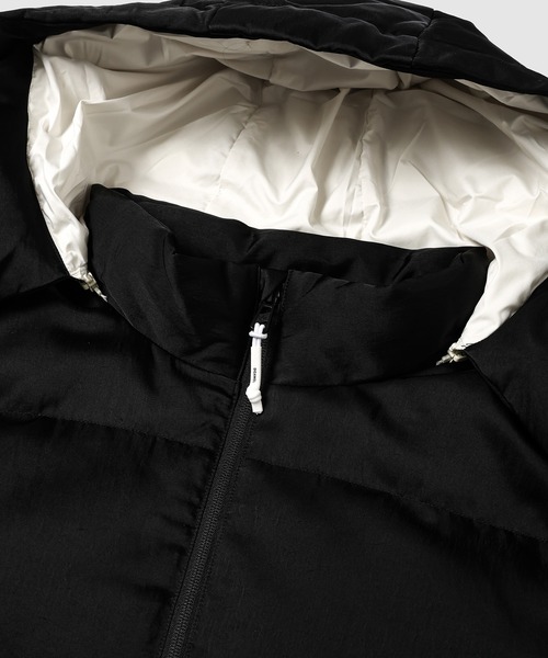 DIGAWEL(ディガウェル)の「Hoodie puffer jacket(F/CE.×DIGAWEL)(ダウンジャケット/コート・メンズ・グリーン/ブラック・2(M))」の11枚目の写真