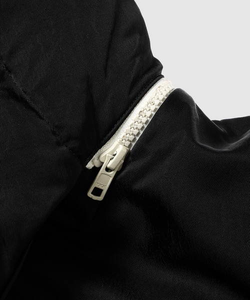 DIGAWEL(ディガウェル)の「Hoodie puffer jacket(F/CE.×DIGAWEL)(ダウンジャケット/コート・メンズ・グリーン/ブラック・2(M))」の14枚目の写真