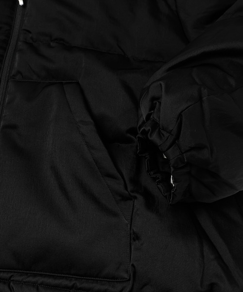 DIGAWEL(ディガウェル)の「Hoodie puffer jacket(F/CE.×DIGAWEL)(ダウンジャケット/コート・メンズ・グリーン/ブラック・2(M))」の16枚目の写真