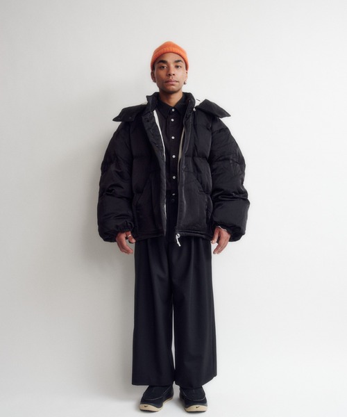 DIGAWEL(ディガウェル)の「Hoodie puffer jacket(F/CE.×DIGAWEL)(ダウンジャケット/コート・メンズ・グリーン/ブラック・2(M))」の3枚目の写真