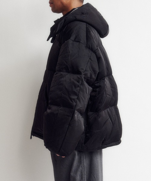 DIGAWEL(ディガウェル)の「Hoodie puffer jacket(F/CE.×DIGAWEL)(ダウンジャケット/コート・メンズ・グリーン/ブラック・2(M))」の6枚目の写真