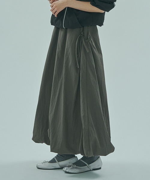 ROSE BUD(ローズバッド)の「BALLOON SKIRT(スカート・レディース・ホワイト/チャコールグレー・ONE SIZE)」の11枚目の写真