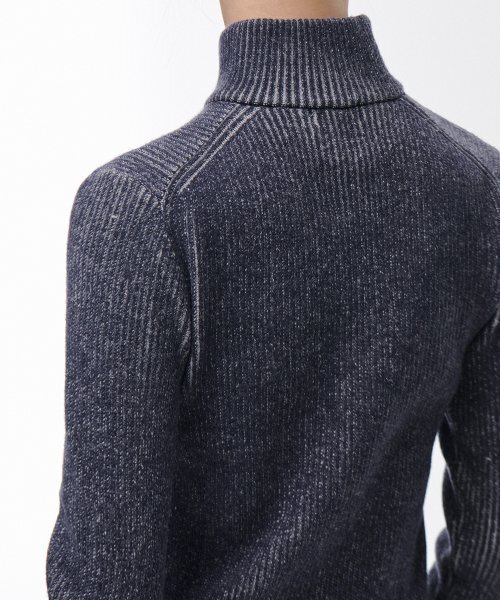 MUSINSA STANDARD WOMAN（ムシンサスタンダードウーマン）の「ウィメンズリブスリムニットジップアップ[ツートンネイビー]（ニット/セーター・レディース・その他・SMALL/MEDIUM/LARGE）」の6枚目の写真
