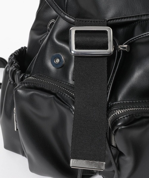 HEREIAM(ヘレイアム)の「【HEREIAM】Y2Kムード!Weeミニリュック(フェイクレザー)(バックパック/リュック・レディース・ブラック・FREE)」の15枚目の写真