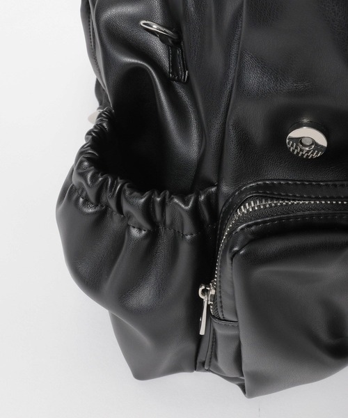 HEREIAM(ヘレイアム)の「【HEREIAM】Y2Kムード!Weeミニリュック(フェイクレザー)(バックパック/リュック・レディース・ブラック・FREE)」の18枚目の写真