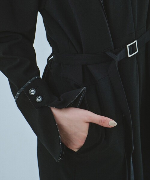 UNITED TOKYO（ユナイテッドトウキョウ）の「シアーカッティングオールインワン｜ジャンプスーツ/オケージョン/春服（つなぎ/オールインワン・レディース・マルチ/ブラック・1/2）」の14枚目の写真