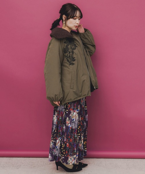 セール】553272：ボア襟取り外し可能 花刺繍中綿ブルゾン（テーラード