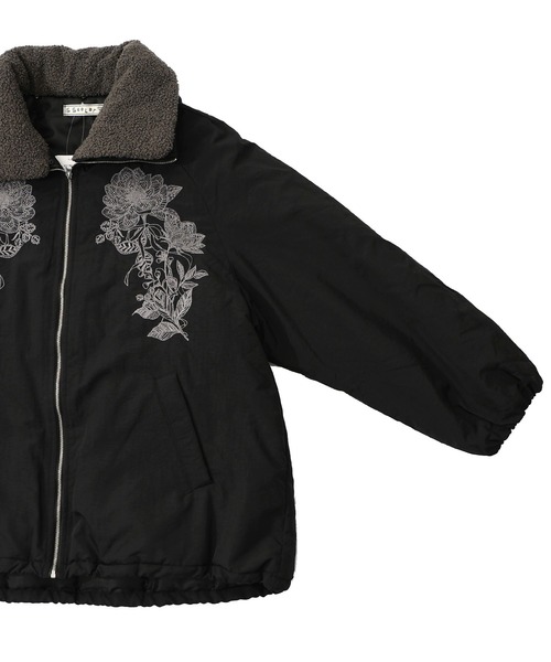 553272：ボア襟取り外し可能 花刺繍中綿ブルゾン（テーラード