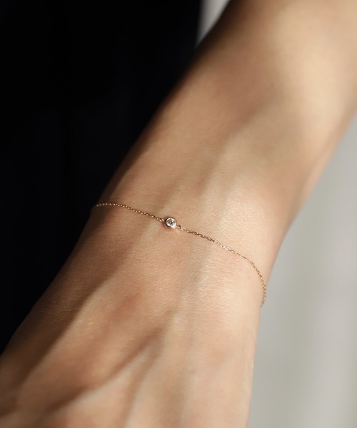 SIENA ROSE（シエナロゼ）の「ダイヤモンドブレスレット[ベゼル・0.04ct]（ブレスレット・レディース・イエローゴールド・FREE）」の5枚目の写真