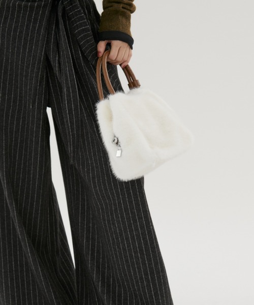 FUULLY STUDIO（フーリィーステューディオ）の「ファーミニBAG（トートバッグ・レディース・アイボリー/ブラック・FREE）」の8枚目の写真