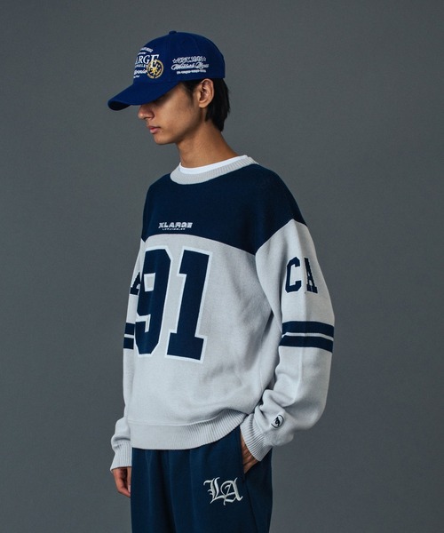 XLARGE（エクストララージ）の「FOOTBALL SWEATER（ニット/セーター・メンズ・ブラック/グレー/オレンジ・S/M/L/XL）」の4枚目の写真