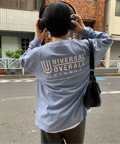 UNIVERSAL OVERALL(ユニバーサルオーバーオール)の「【別注】UNIVERSAL OVERALL/ユニバーサルオーバーオール サイドスリットルーズシルエットビッグロゴロンT(Tシャツ/カットソー・メンズ・ネイビー/ブラック/サックスブルー/オートミール/ホワイト・M/S/XL/L)」の17枚目の写真