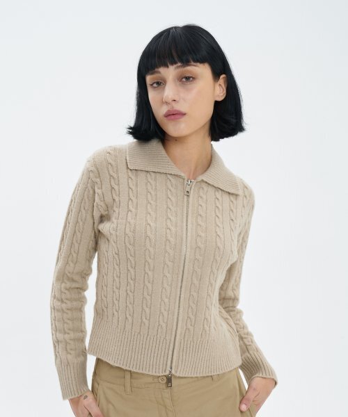BLOND9(ブロンドナイン)の「フラッフィーケーブルニットジップアップ_サンド(ニット/セーター・レディース・その他・MEDIUM/SMALL)」の4枚目の写真