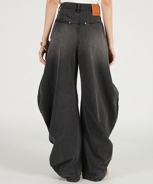 PRANK PROJECT（プランクプロジェクト）の「【2026Spring Pre-Order】ドレープデニムパンツ / Drape Denim Pants（デニムパンツ・レディース・ブルー/ブラック・34/36/38）」の12枚目の写真