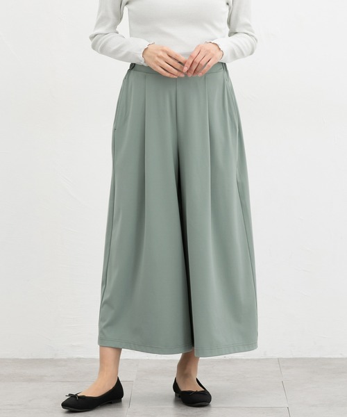 Honeys(ハニーズ)の「きれいめガウチョパンツ(その他パンツ・レディース・スミクロ/ネイビー/スモーキーグリーン系/ブラック/ライトベージュ・3L/L/LL/M/S)」の11枚目の写真