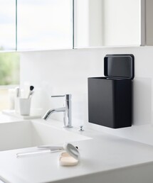 tower（タワー）の「＜tower＞フィルムフック 密閉ゴミ箱（ダストボックス）」