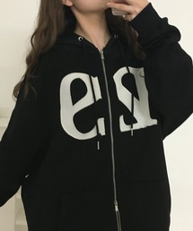 RME.（アールエムイー）の「立体刺繍ロゴパーカー（パーカー）」