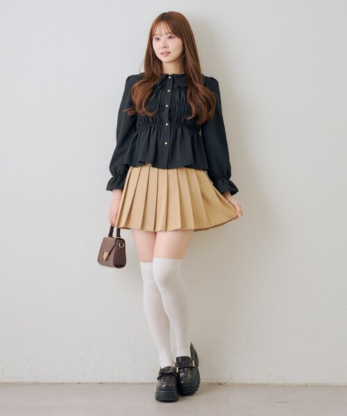 Another Branch olive des olive（アナザーブランチオリーブデオリーブ）の「シャーリング衿付ブラウス（シャツ/ブラウス・レディース・その他2/ブラック/その他1/オフホワイト・FREE）」の20枚目の写真