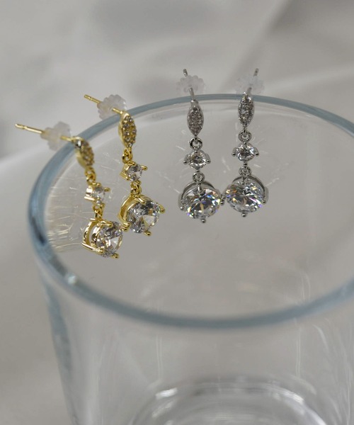 LA MUe(ラミュー)の「【LA MUE】シルバー925ポスト ビジュー ドロップピアス(ピアス(両耳用)・レディース・シルバー/ゴールド・FREE)」の10枚目の写真
