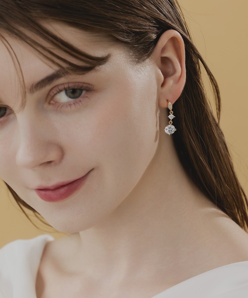 LA MUe(ラミュー)の「【LA MUE】シルバー925ポスト ビジュー ドロップピアス(ピアス(両耳用)・レディース・シルバー/ゴールド・FREE)」の12枚目の写真