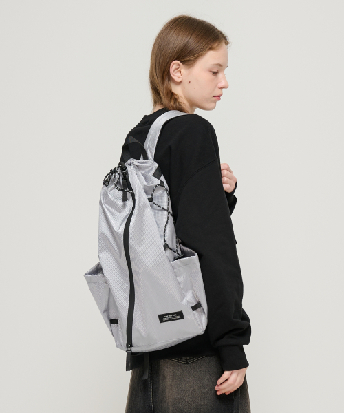 ルーディーズ RUDIE S x rvddw 2025 NEW GIANT BAG BAG 86613-BK WH バッグ 鞄 リュック リバーサル コラボモデル 着用モデル AKIRA 彰 UVERworld ウーバーワールド 国内正規品