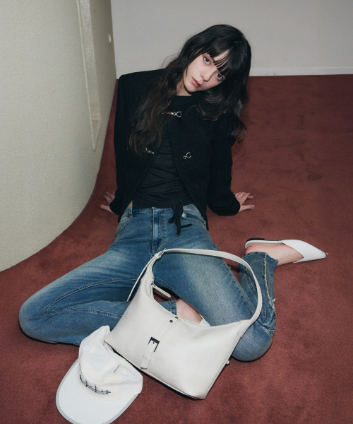 LEATHERY（レザリー）の「ヴィンテージベルト付きショルダーバッグ [WASHED IV]（ショルダーバッグ・レディース・その他・ONE SIZE）」の2枚目の写真