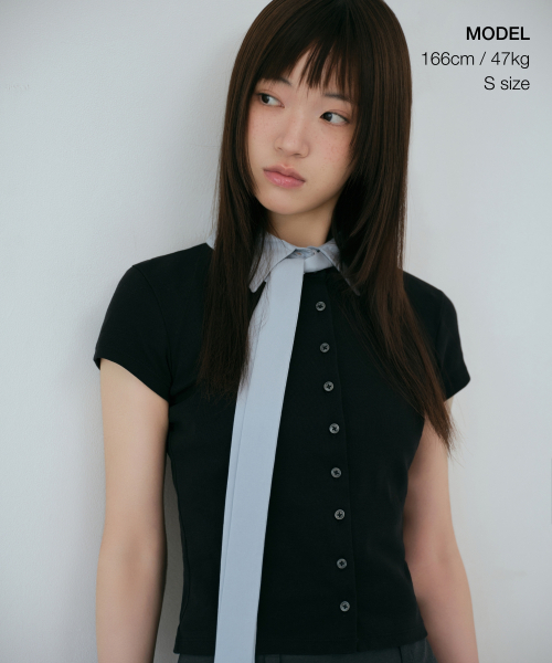 MUSINSA STANDARD WOMAN（ムシンサスタンダードウーマン）の「ウィメンズスリムクルーネックボタンTシャツ[ブラック]（Tシャツ/カットソー・レディース・その他・SMALL/X-SMALL/LARGE/MEDIUM/X-LARGE）」の2枚目の写真