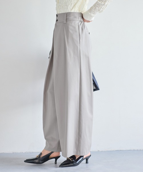 VIS（ビス）の「フロントタックデザインワイドパンツ（その他パンツ・レディース・ライトグレー/ベージュ・S/M）」の6枚目の写真