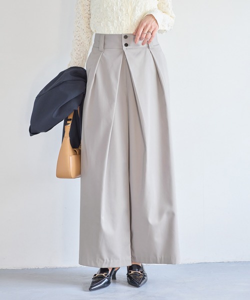 VIS（ビス）の「フロントタックデザインワイドパンツ（その他パンツ・レディース・ライトグレー/ベージュ・S/M）」の3枚目の写真