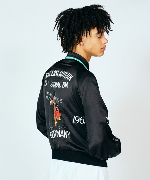 THRIFTY LOOK(スリフティールック)の「THRIFTY LOOK / スリフティールック SOUVENIR GERMANY BLOUSON スーベニアジャケット 刺繍(ブルゾン・メンズ・ブラック/ネイビー/ブラック系その他・LARGE/MEDIUM)」の4枚目の写真