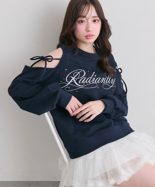 OLIVE des OLIVE(オリーブデオリーブ)の「肩あきスウェット(スウェット・レディース・ネイビー/オートミール/ピンク・FREE)」の2枚目の写真