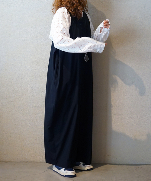 JOURNAL STANDARD LUXE（ジャーナルスタンダード　ラックス）の「TRストレッチ Vネックサロペット（サロペット/オーバーオール・レディース・ブラック・FREE）」の8枚目の写真