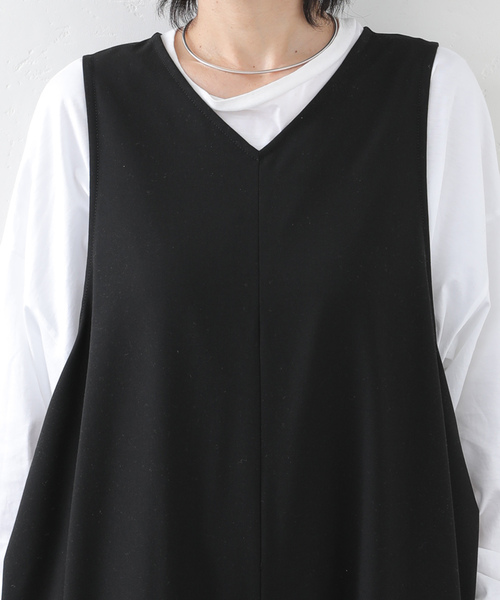 JOURNAL STANDARD LUXE（ジャーナルスタンダード　ラックス）の「TRストレッチ Vネックサロペット（サロペット/オーバーオール・レディース・ブラック・FREE）」の17枚目の写真