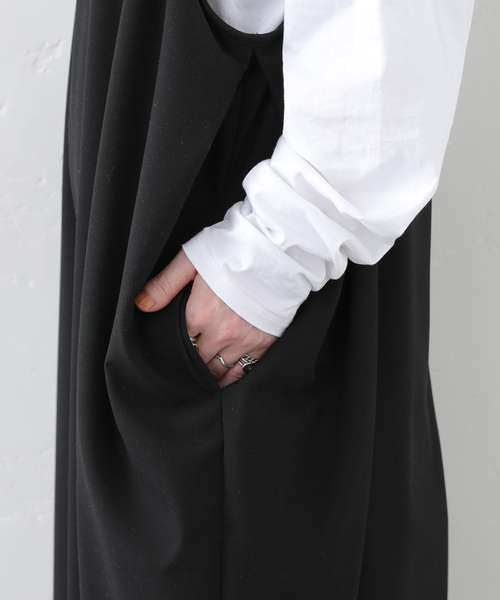 JOURNAL STANDARD LUXE（ジャーナルスタンダード　ラックス）の「TRストレッチ Vネックサロペット（サロペット/オーバーオール・レディース・ブラック・FREE）」の19枚目の写真