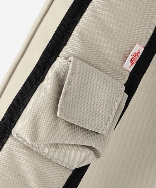 DANTON(ダントン)の「DANTON | コーデュラナイロン ワンショルダーバッグ RHONE 14 UNISEX(ショルダーバッグ・レディース・ブラック/オフホワイト・-)」の12枚目の写真